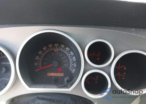 2011 Toyota Tundra Grade 5.7L V8 z USA, uszkodzony, nr VIN 5TFUW5F19BX189979